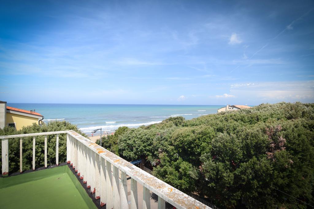 Hotel Villa Denia San Vincenzo Exterior photo